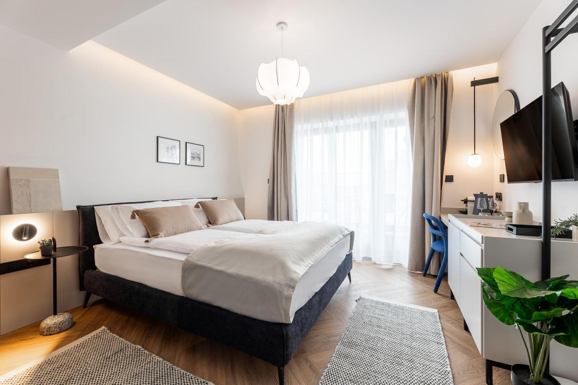 Catalog Boutique Rooms Bratislava Exteriör bild