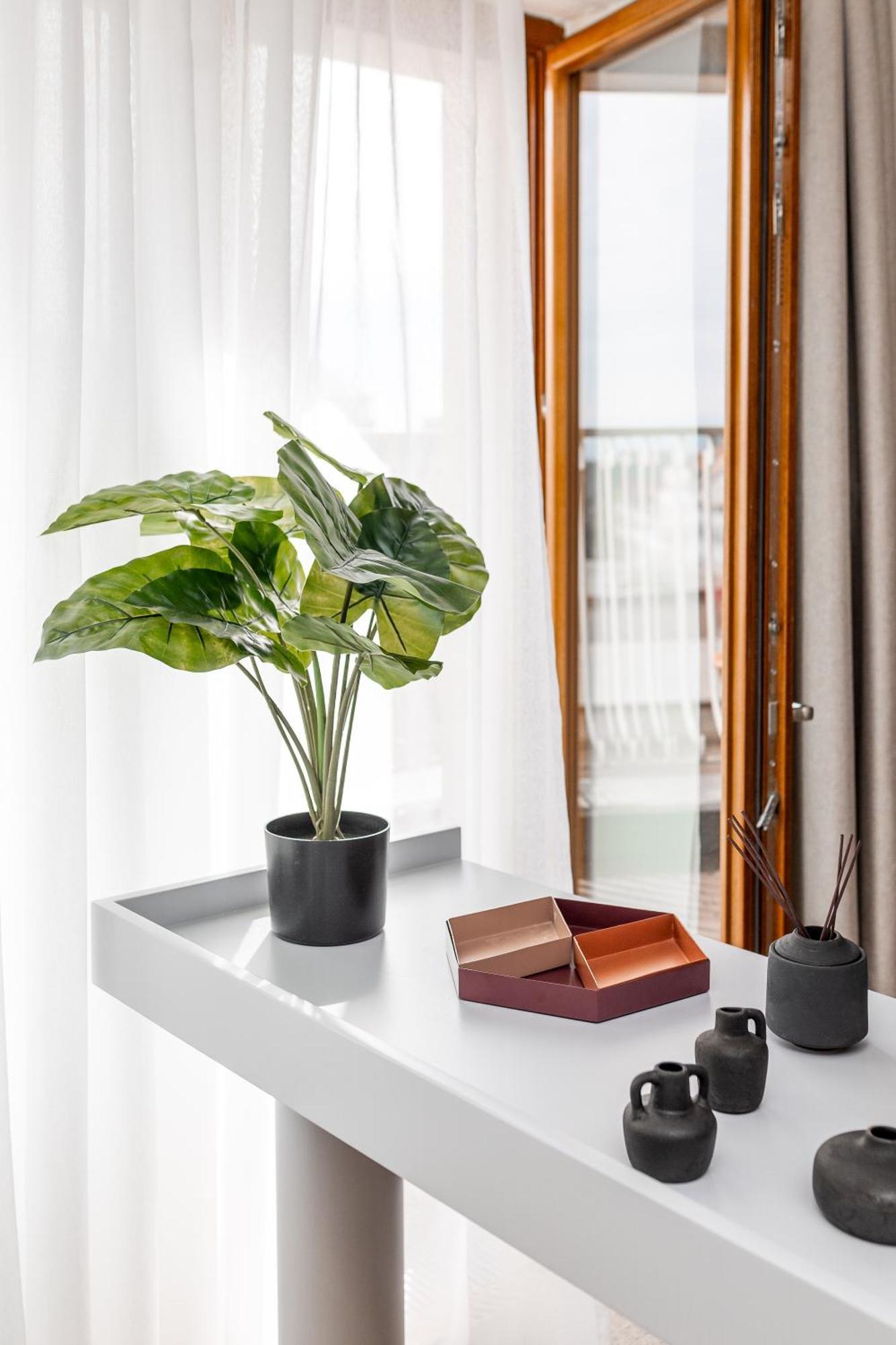 Catalog Boutique Rooms Bratislava Exteriör bild