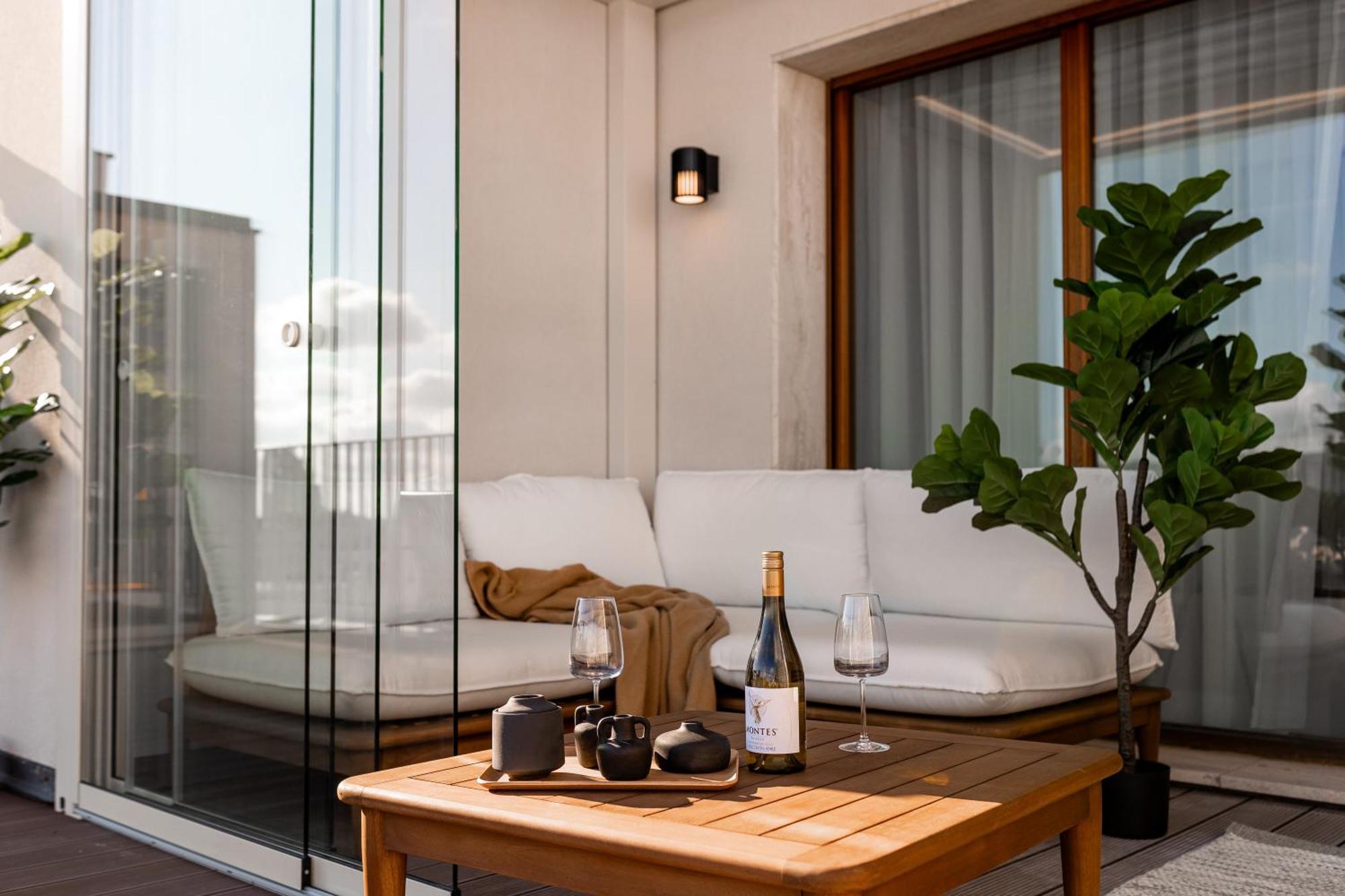 Catalog Boutique Rooms Bratislava Exteriör bild
